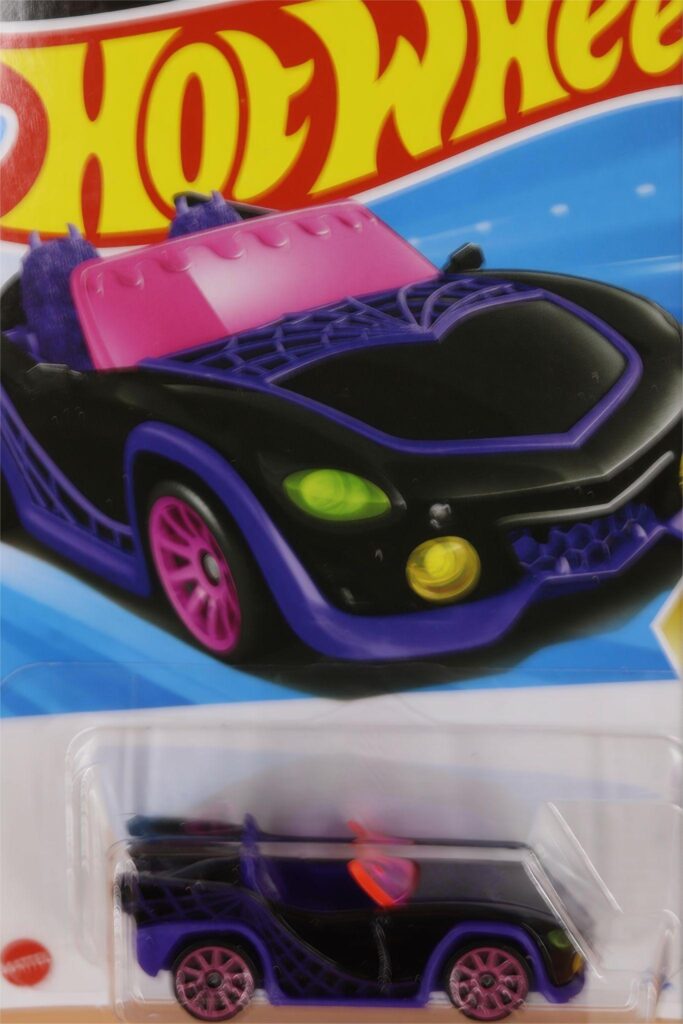 Hot Wheels Monster High Ghoul Mobile Die-Cast Car | Collectible Mattel Toy