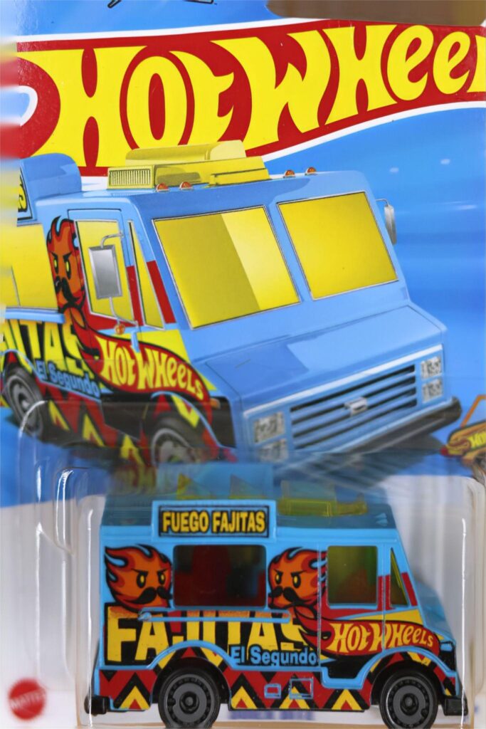 Hot Wheels Quick Bite Die-Cast Car | Burger-Themed Fantasy Hot Wheels Collectible