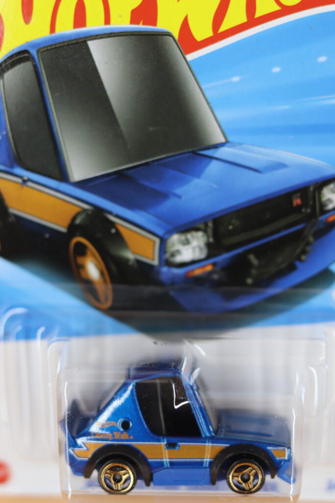 Hot Wheels Nissan Skyline 2000GT-R LBWK Die-Cast Car | Liberty Walk JDM Collectible