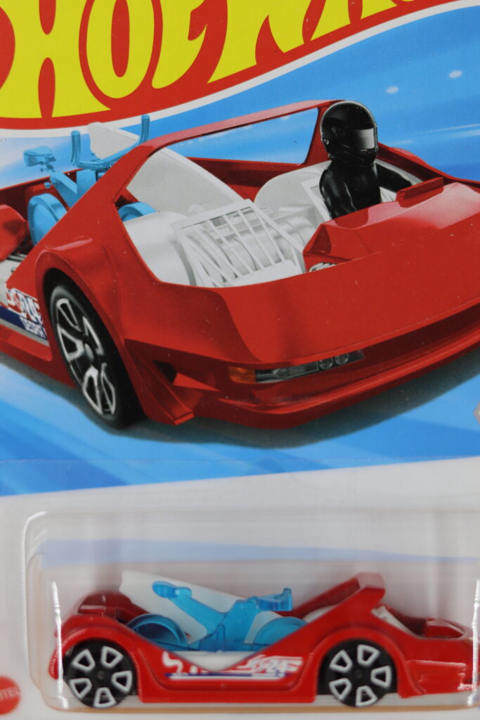 Hot Wheels Deora III Die-Cast Car | Futuristic Concept Surf Truck Collectible